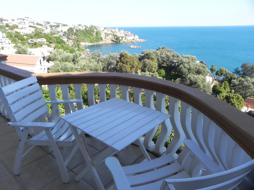 Apartments & Rooms Villa Anastasija Улцин Стая снимка
